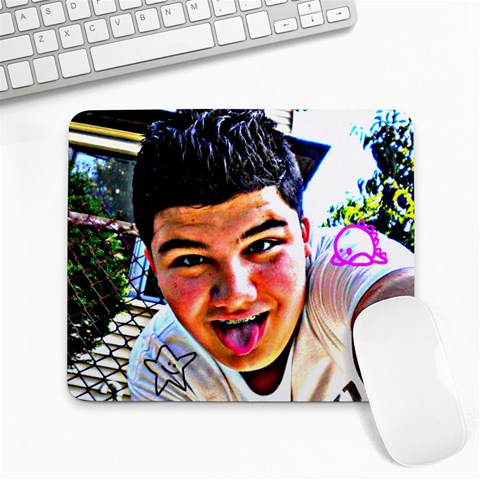 Heehee <3 By Emilio Lopez Front