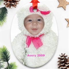 avery christmas ordament - Ornament (Oval)