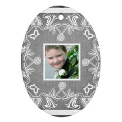 Art Nouveau Grey Lace Oval Ornament