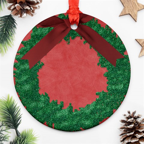 Cristmas Round 2010 By Melinda Bow Front