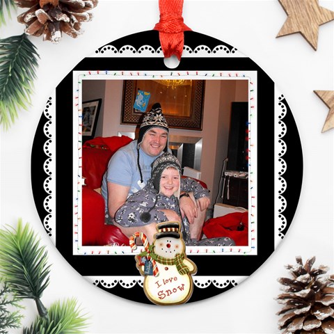 White Lace I Love Snow Christmas Round Ornament By Catvinnat Front