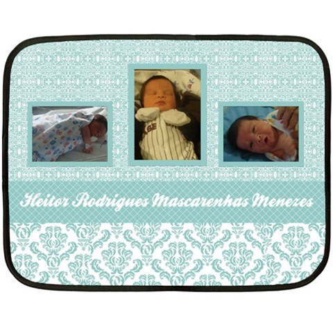 Manta Heitor 2 By Rafaele Rodrigues 35 x27  Blanket