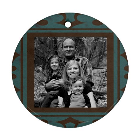 Framed Round Ornament 2 Photo By Amanda Bunn Front