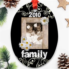 Family 2010 Oval Ornament