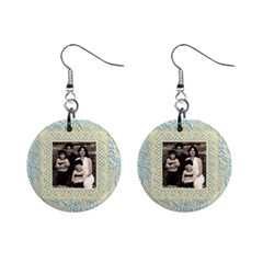 lacy family - Mini Button Earrings