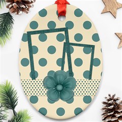 Kit H&h Oval Ornament 1