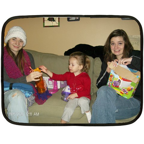 Kids By Lisa 35 x27  Blanket Front