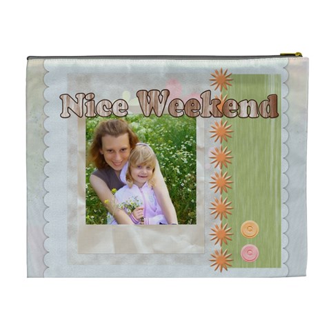Nice Weekend  By Joely Back