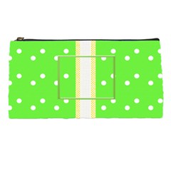 Green dots pencil case