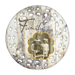 Family Filigree Double sided round ornament - Round Filigree Ornament (Two Sides)
