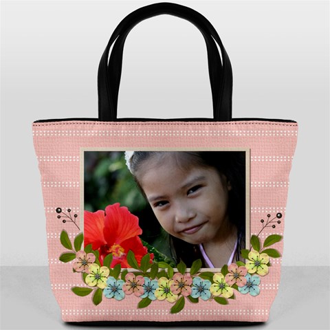 Bucket Bag Front