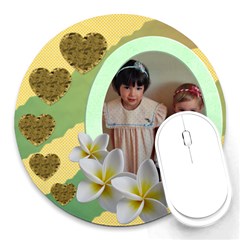 Hearts and flowers Mouse Pad - Round Mousepad