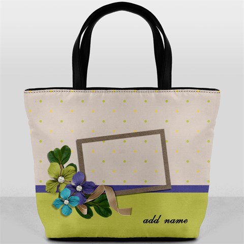 Bucket Bag Front