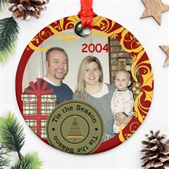 family 2004 - Ornament (Round)