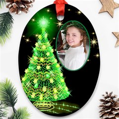 Green Christmas Tree ornament - Ornament (Oval)