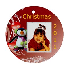 Penguin Ornament 1 - Ornament (Round)