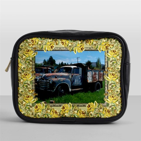 Country Mini Toiletries Bag By Deborah Front