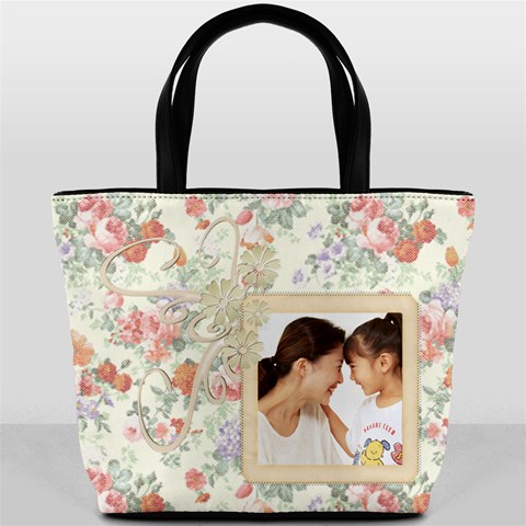 Bucket Bag Front