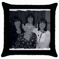 girls and aunty dolly - Throw Pillow Case (Black)