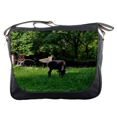 Messenger Bag - Reindeer