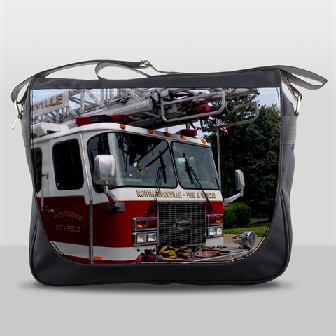 Messenger Bag Front