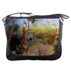 Messenger Bags - Wild Giraffes