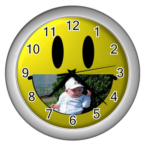 Mo Smile Clock By Malky Front