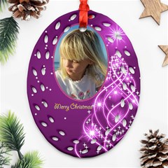 Christmas Filigree Oval Ornament 4 (2 sided) - Oval Filigree Ornament (Two Sides)