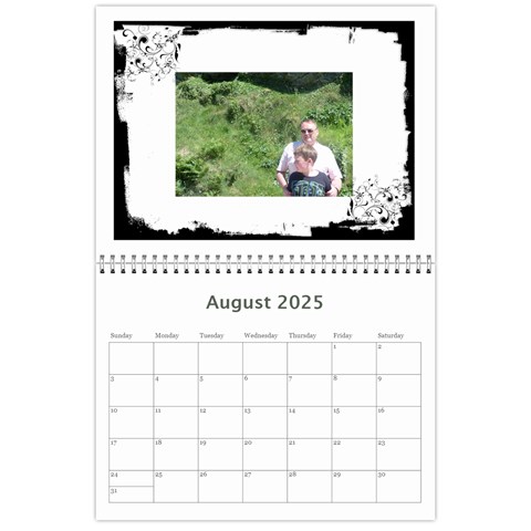 Classic Swirly Grunge  2025 Calendar  By Catvinnat Aug 2025