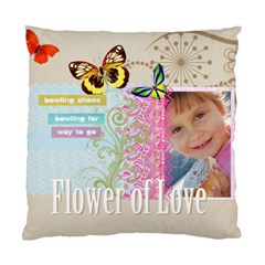 heart of kids love family - Standard Cushion Case (One Side)